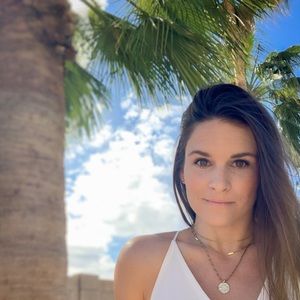 Meet your Posher, Jaclyn